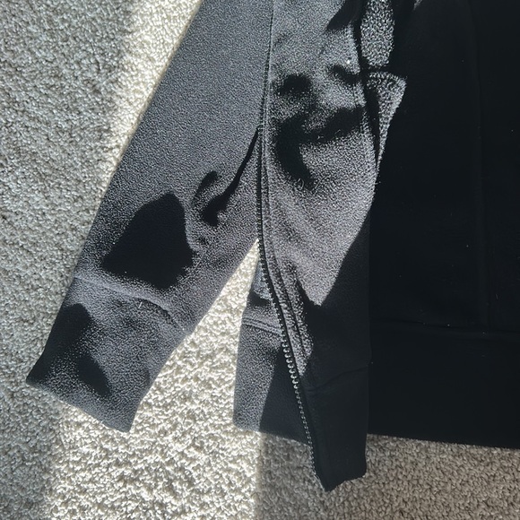 Black Calvin Klein performance zip up jacket - Picture 5 of 6